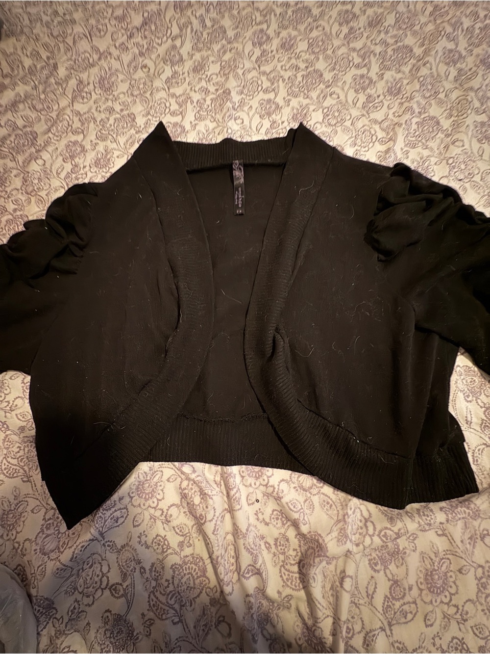 Women’s Black Cropped Shrug Sweater - Unbranded
